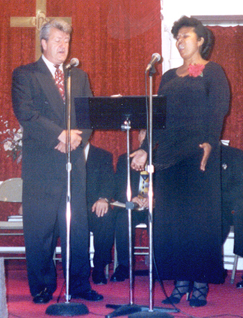 Lawrence Comeau Bass & Pearl McDonald Soprano in Duet